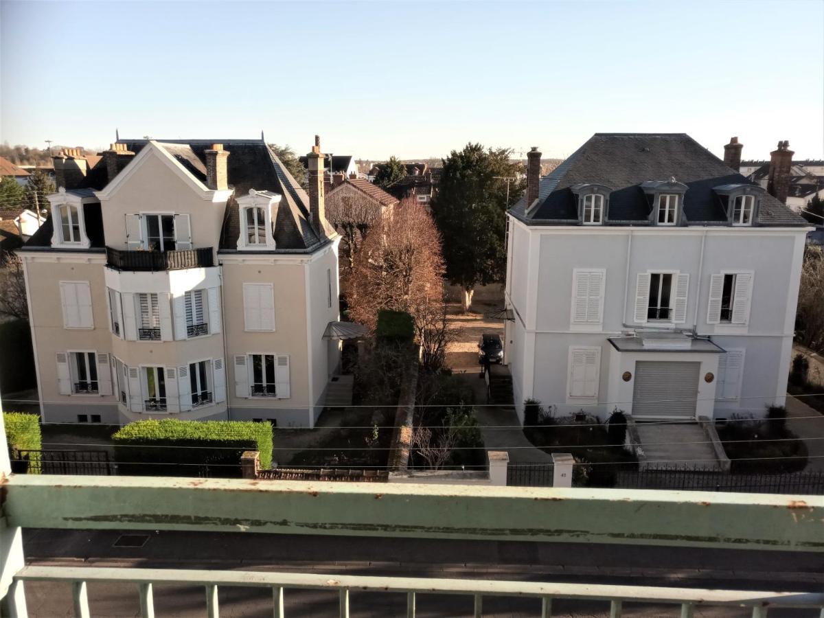 Appartement Proche Gare Et Centre Ville Melun Exterior foto