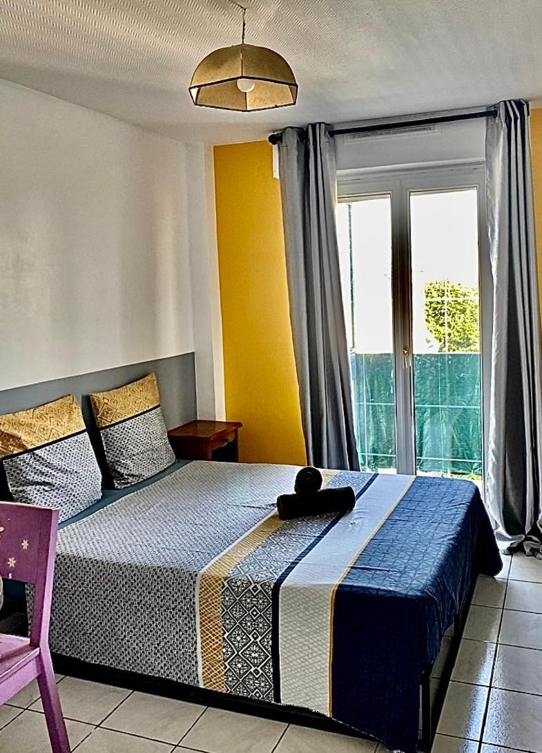 Appartement Proche Gare Et Centre Ville Melun Exterior foto